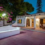 Astarte Villas - Hacienda Beach Villa