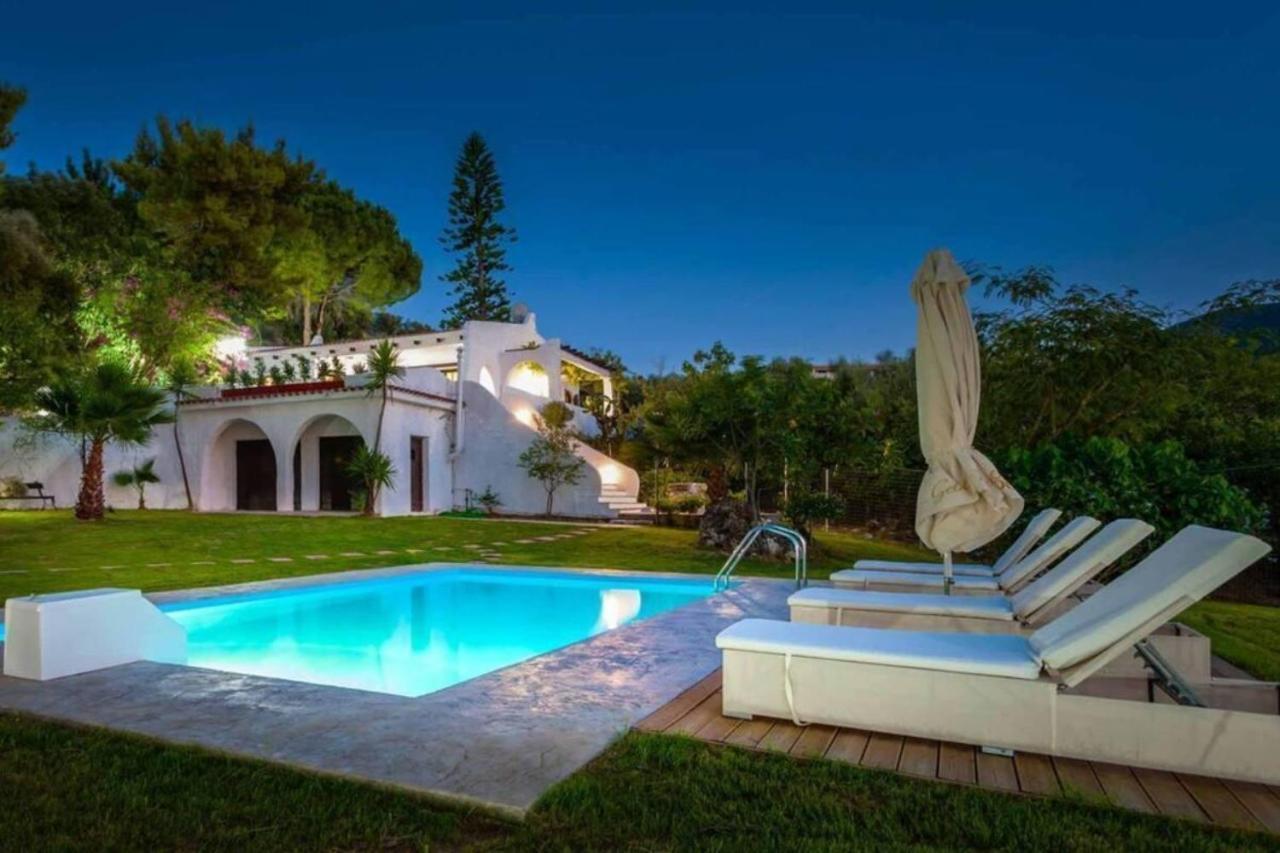 Astarte Villas - Hacienda